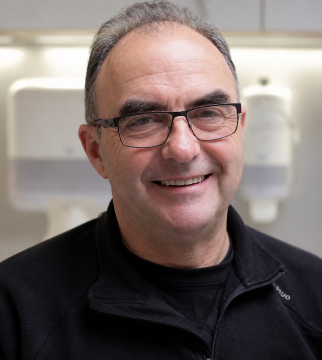 Noah Lambert